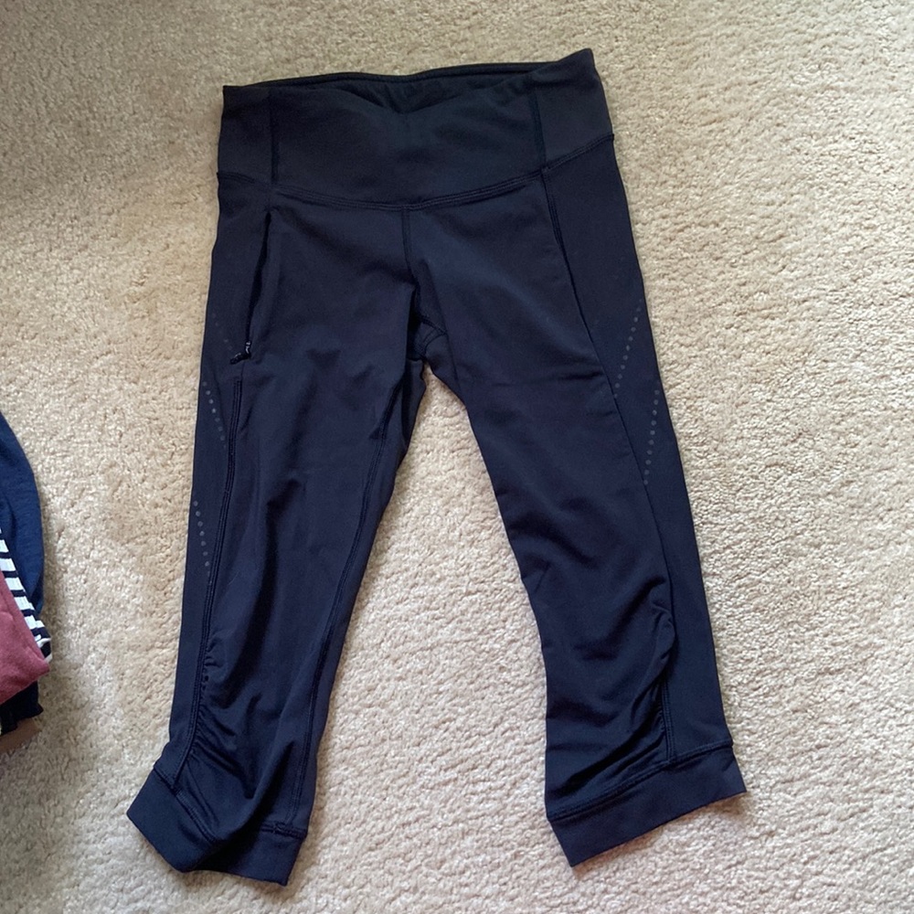 Lululemon cropped leggings